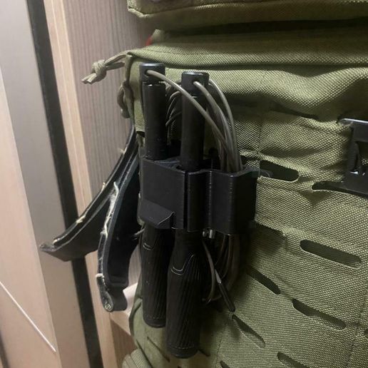 Comba-derch.jpeg Support for molle system