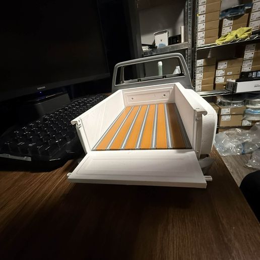 k10-step-side-6.jpg cama stepside para rc4wd k10 squarebody