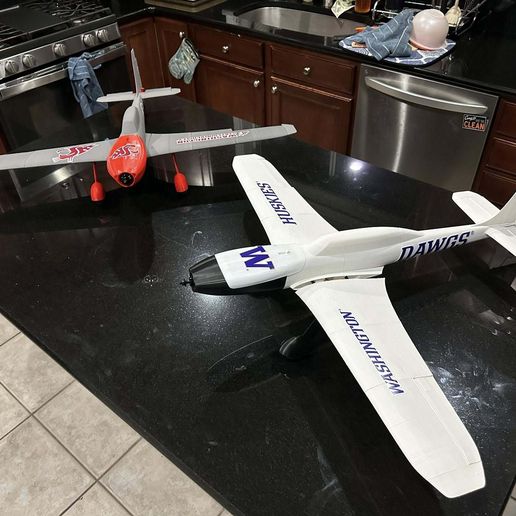 KMi Felix 900mm - 3D model önizlemesi