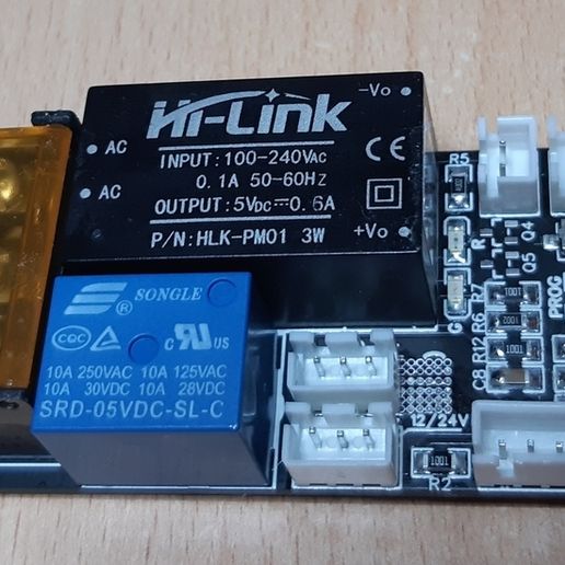 20200519_125305.jpg Module d'automatisation du contrôle de l'alimentation et de la lumière de l'imprimante 3D