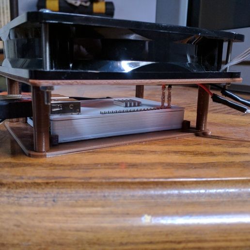 IMG_20170429_142340.jpg Ventilador de 120 mm para PC com caixa para Raspberry Pi