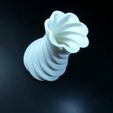 720X720-69cb7b8a3e08cfa806f00f9a3ab02c85436b2911.jpg FREE: The 'Nautilus Bloom' Vase