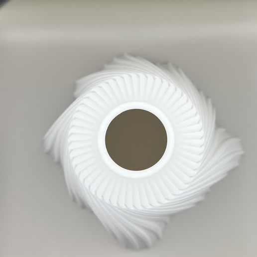 IMG_0551.jpeg Abat-jour avec motif en spirale