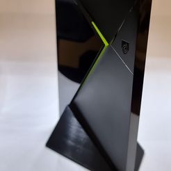 cover.jpg Nvidia Shield TV Pro (2019) Ständer