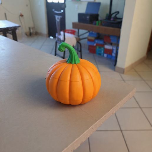 Organizador en forma de calabaza con compartimientos secretos 3D model