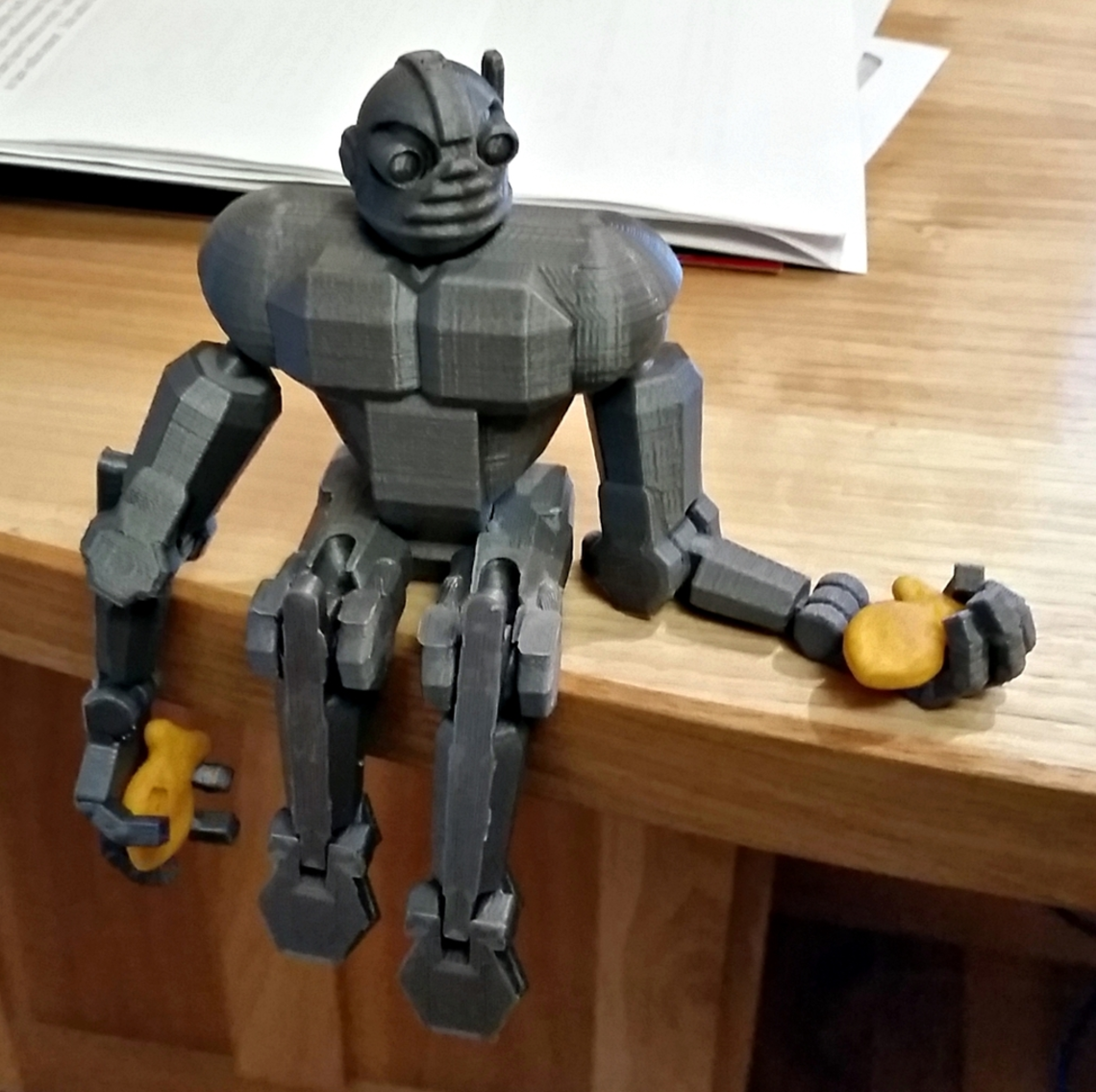 Capture d’écran 2017-03-24 à 12.26.07.png Free STL file Print-in-place articulated figure: Zippityboombot!・Design to download and 3D print, Zippityboomba