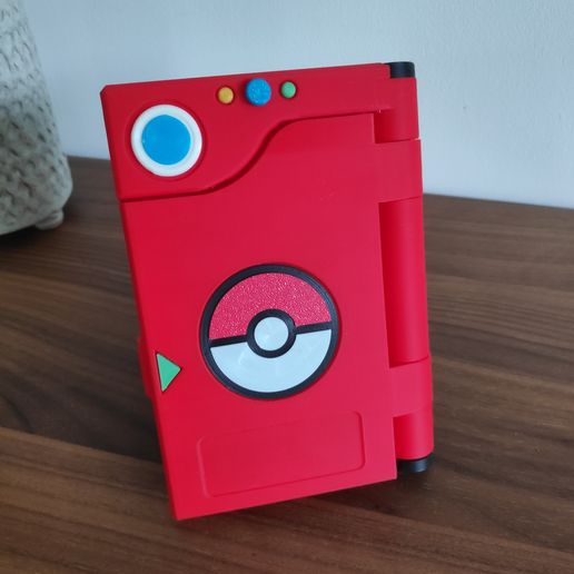 1716156504315.jpg Pokedex con marcadores de condición y fichas de daño