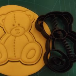 WhatsApp-Image-2022-08-28-at-23.39.36-1.jpeg Smaller teddy bear cookie cutter and embosser