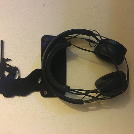 IMG_0692.JPG headphone wall mount