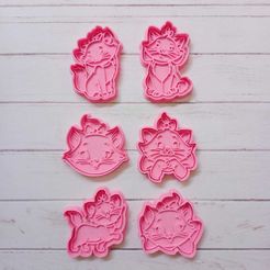 994678a4-3699-4dd1-8e89-991838104291.jpeg COUPEUR DE BISCUITS MARIE CAT