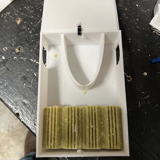 IMG_1950.jpg bait box mouse rat