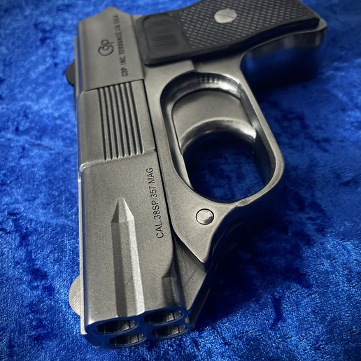 Leons-Pistol-Blade-Runner-3D-Printed.jpeg COP 357 Leon's Pistol Blade Runner