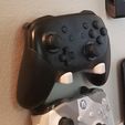 3DCDesignControllerMountPic.jpg Controller Mount (Switch/Xbox/PS4/+) - No supports/one piece