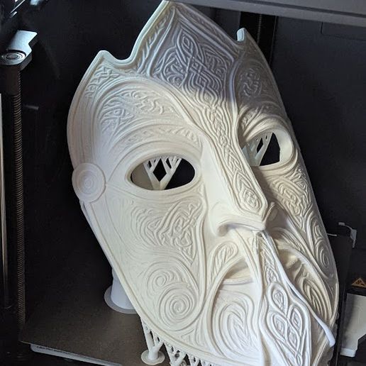 🎨 Viking Ceremonial Mask Wall Art・3D Print with the Bambu Labs