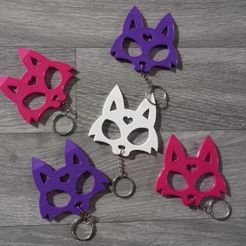 a7bd0573-fd94-4506-8d5d-a852199b5e9e.jpg Self Defense Foxy Keychain with pointed ears