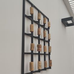 IMG_20210130_131716.jpg wine cork wall picture