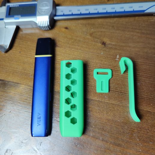veev iqos Vaporesso Luxe XR Max 80W Vape Kit main image 1