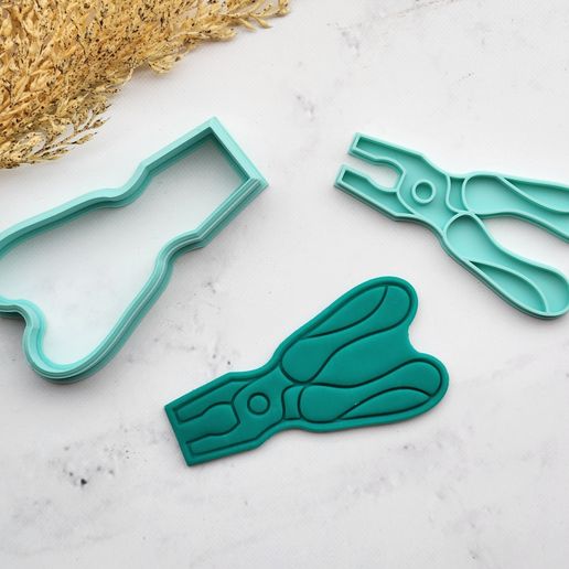 Pliers Cookie Cutter - 3D model önizlemesi