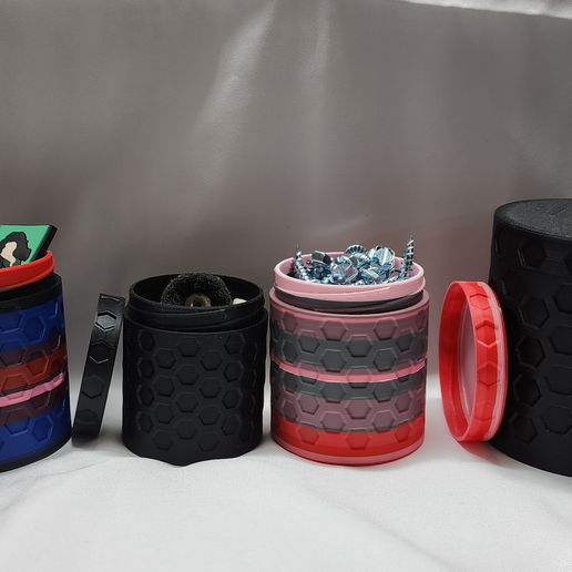 STL file Threaded container 🔋 ・3D print design to download・Cults