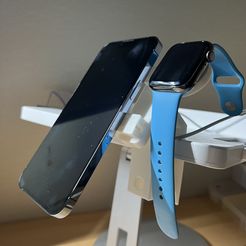 44CF5FDA-DDD4-4E0F-8845-4089D6954DF4.jpeg STL file Adjustable Magsafe Stand for iPhone and Apple Watch・3D printer model to download