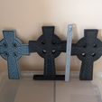 Celtic-Crosses.jpg Grande croix celtique avec effet phosphorescent