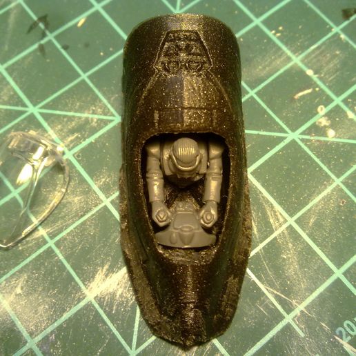 04072019788.jpg S.P.R.U.E. Eldar Hornet (Re-cut)