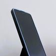 IMG-20251210-WA0019.jpg Minimalist Cellular Holder - 3D Model for Printing