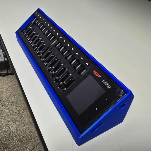 N16 Charger Stand – Mini-Z Pit Organizer