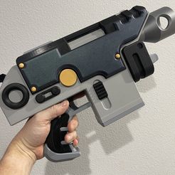 Bolt Pistol