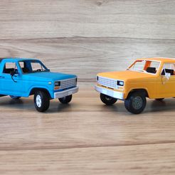 001.jpg STL file Ford Bronco like RC Car 1:32・3D print design to download
