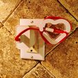 IMG_20230911_045759.jpg WIND-ME-UP Heart Shaped Phone Charger Holder and Cable Organizer