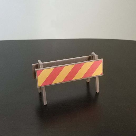 IMG_20210516_183130.jpg Playmobil traffic signs and road equipment set