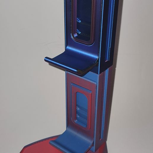 20240107_185841.jpg Soporte para mando y auriculares