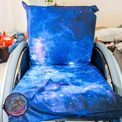 461530021_1667300380727259_671800207075764729_n.jpg Protector de rueda de silla de ruedas