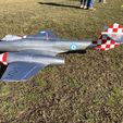 002a.jpg Gloster Meteor F.4, RC, 70mm EDF