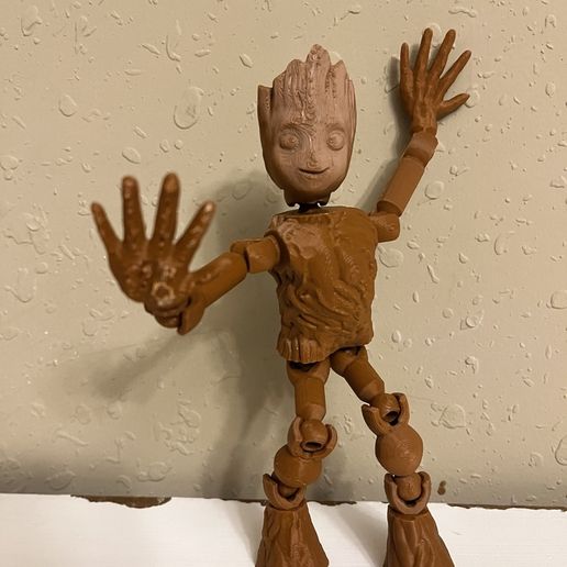 🧸 Groot・Free STL File for ・Cults
