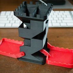 DSC_0129.jpg Free 3D file Dice Tower with Fold-Up Trays・3D print design to download