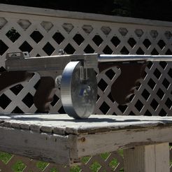 IMG_1575.JPG Mechanical Tommy Gun Prop