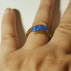 ring 1.jpg Archivo STL gratuito 3 anillos de diamantes・Objeto para descargar e imprimir en 3D