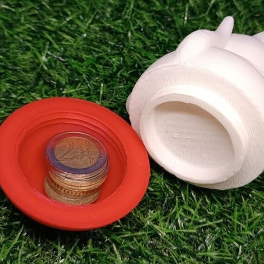 photo1711877029-4.jpeg Gato sortudo 🐱🍀💫, balança mas não cai! 🎋🧧🎠