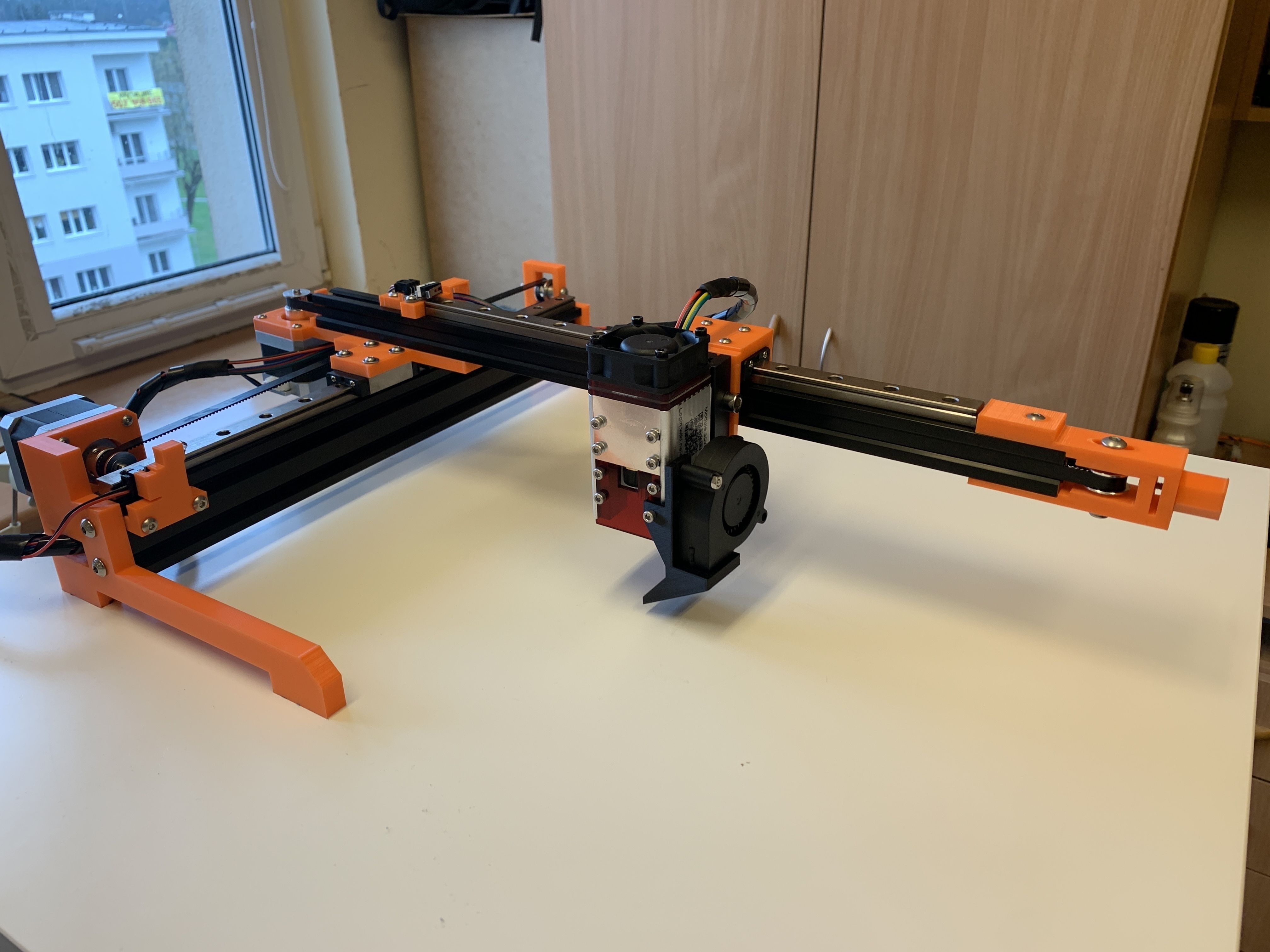 STL file Linear rails 30W DIY laser engraver・3D printer model to download・Cults