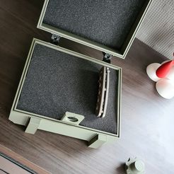 Mon-custom-be-Boite-tactique.jpg Free STL file Tactical box・Template to download and 3D print