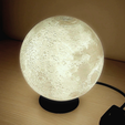 3d-printed-moon-lamp-Lampara-de-luna-impresion-3d.png Lampara de luna escritorio 15cm / Moon Lamp 15cm