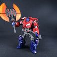 06.jpg Optimus Prime's Battle Axe from Transformers War for Cybertron