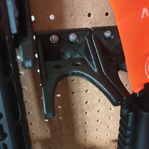 WhatsApp_Image_2019-07-30_at_20.33.02_2.jpeg Gancho para suporte de espingarda