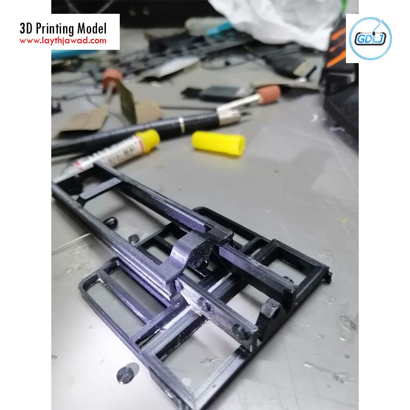 18.jpg Fichier 3D Chariot élévateur Clark S20 53 - version PRO・Design pour impression 3D à télécharger, LaythJawad