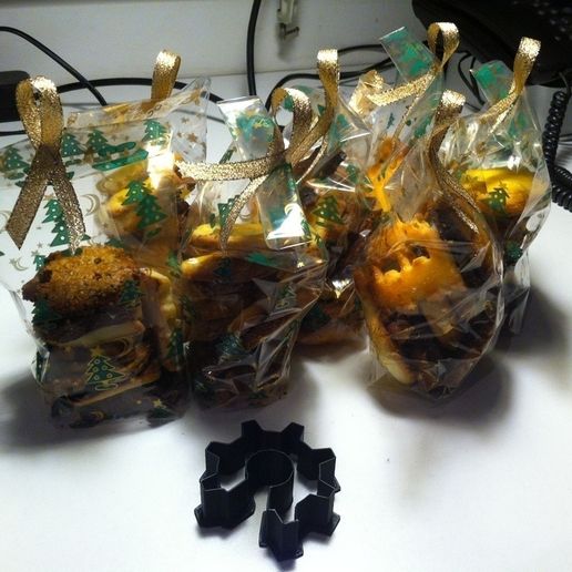 1024IMG_1064_display_large.jpg Cortadores de biscoitos geeks!