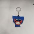 photo_2022-02-24_19-40-04.jpg huggy wuggy keychain