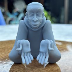 IMG_2608.jpg Fichier STL Khaby Lame - THE POSE・Modèle à imprimer en 3D à télécharger