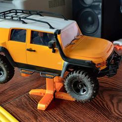 WeChat-Image_20230504144349.jpg STL file Mini RC Rock Crawler RC Car Stand Decorative Stand・3D printable model to download